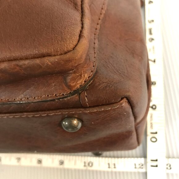 Wild West Los Angeles Brown Leather Crossbody or Shoulder Saddle Bag Pockets - Picture 4 of 12